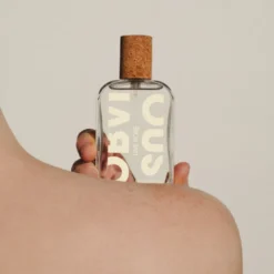 Une Rose Eau De Parfum 100ml